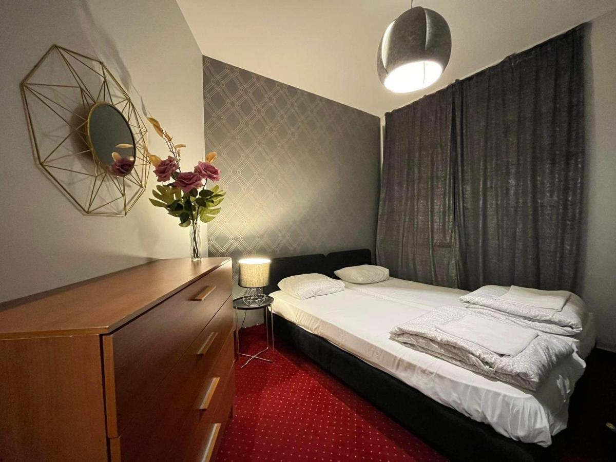 Apartament Warszawa Centrum Helvetia Plus Esterno foto